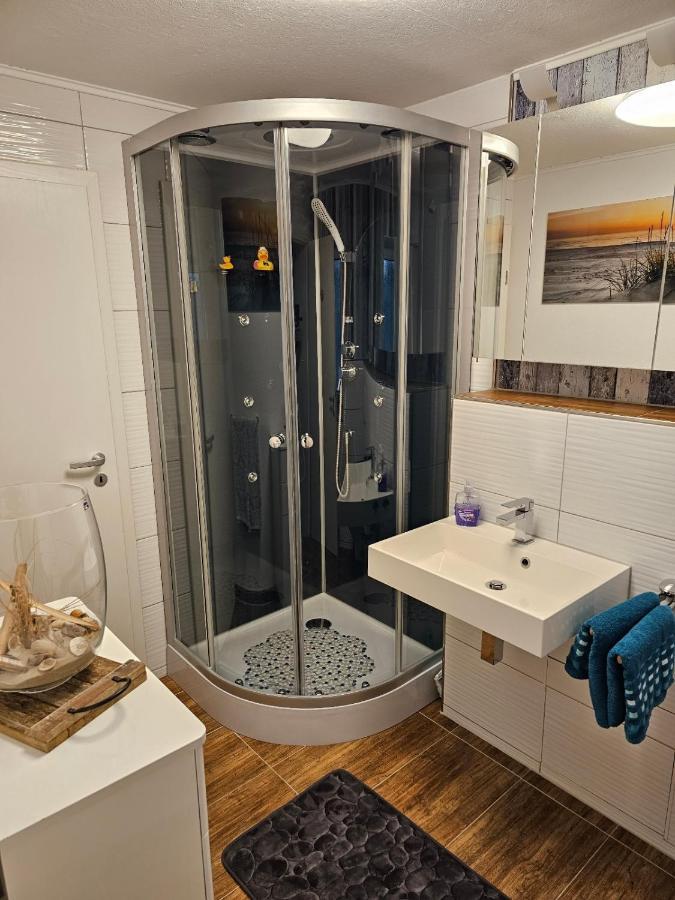 Unter Dem Fuchsturm Apartment Йена Екстериор снимка